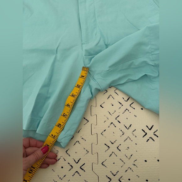 Vineyard Vines 7 Inch Performance shorts in teal size 30 - Picture 2 of 7